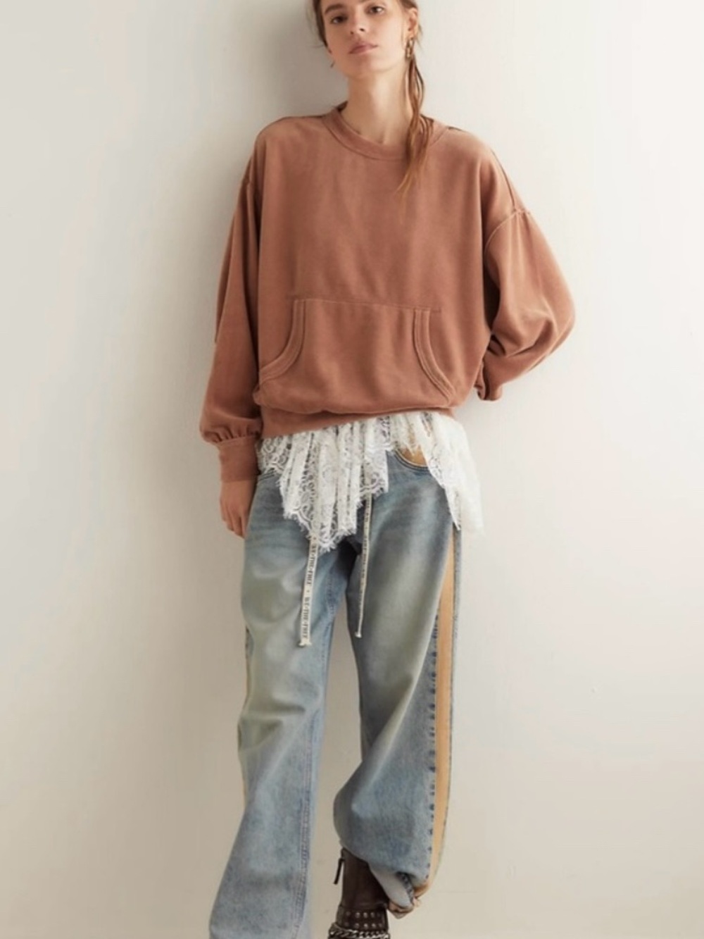 We The Free Preston Velour Pullover Sweatshirt Large Latte